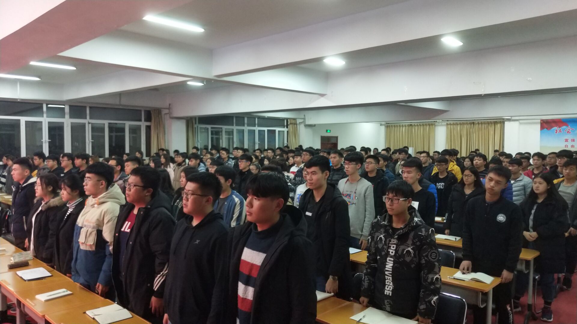 QQ图片20181206190200.jpg