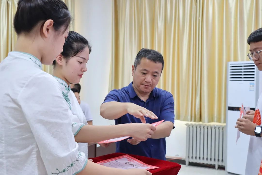 微信图片_20220815020552.jpg 微信图片_20220815020552.jpg